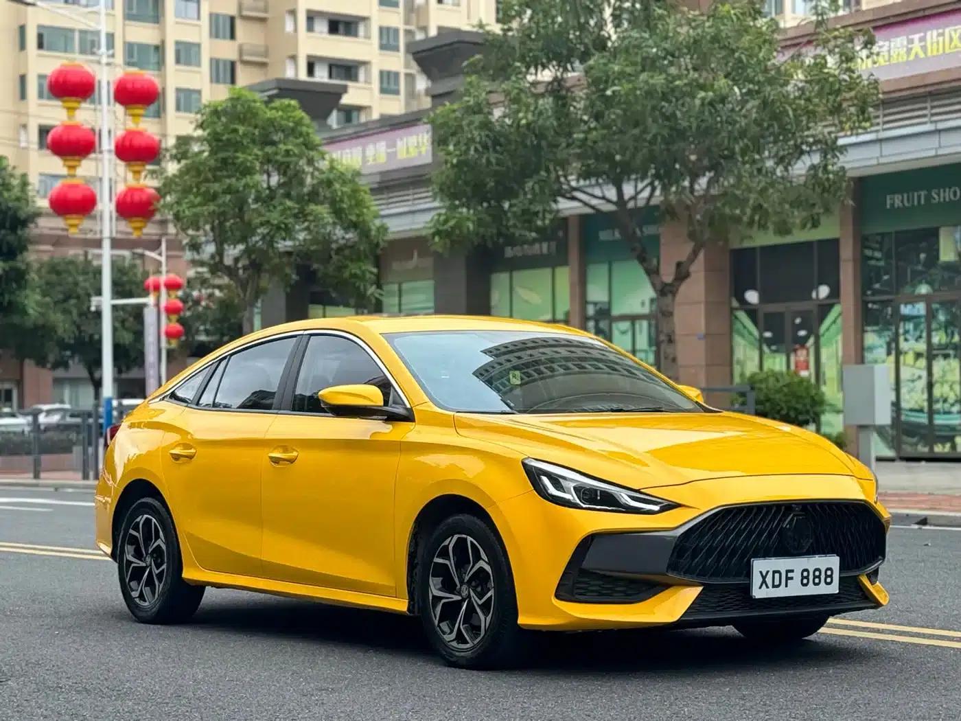 MG5 2022 180DVVT CVT Youth Luxury Edition — миниатюра 2