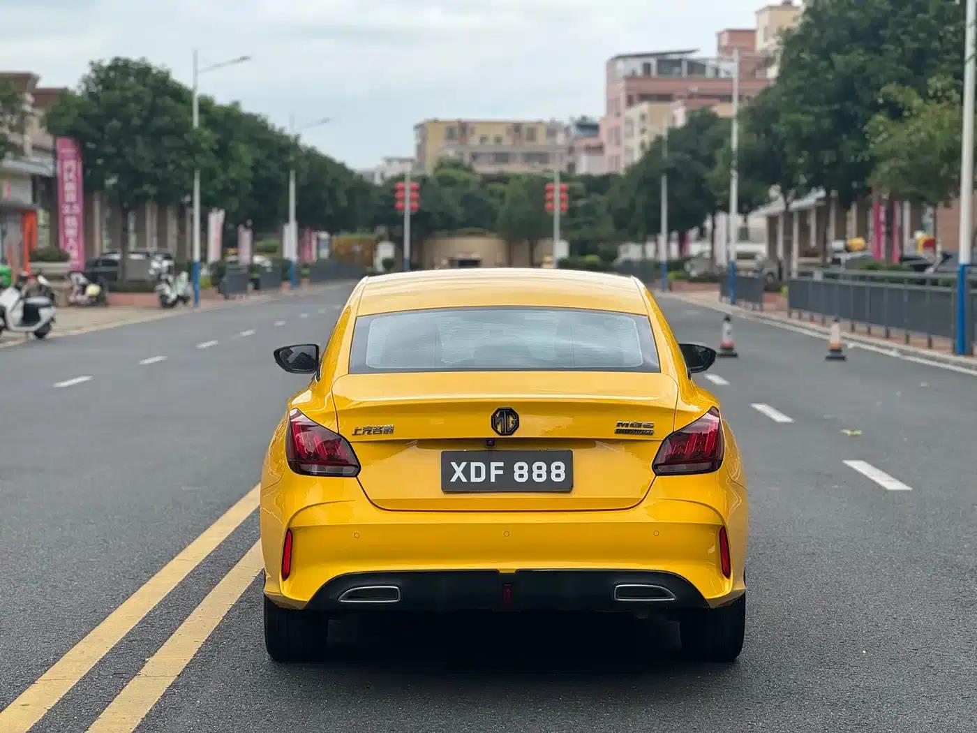 MG5 2022 180DVVT CVT Youth Luxury Edition — миниатюра 9