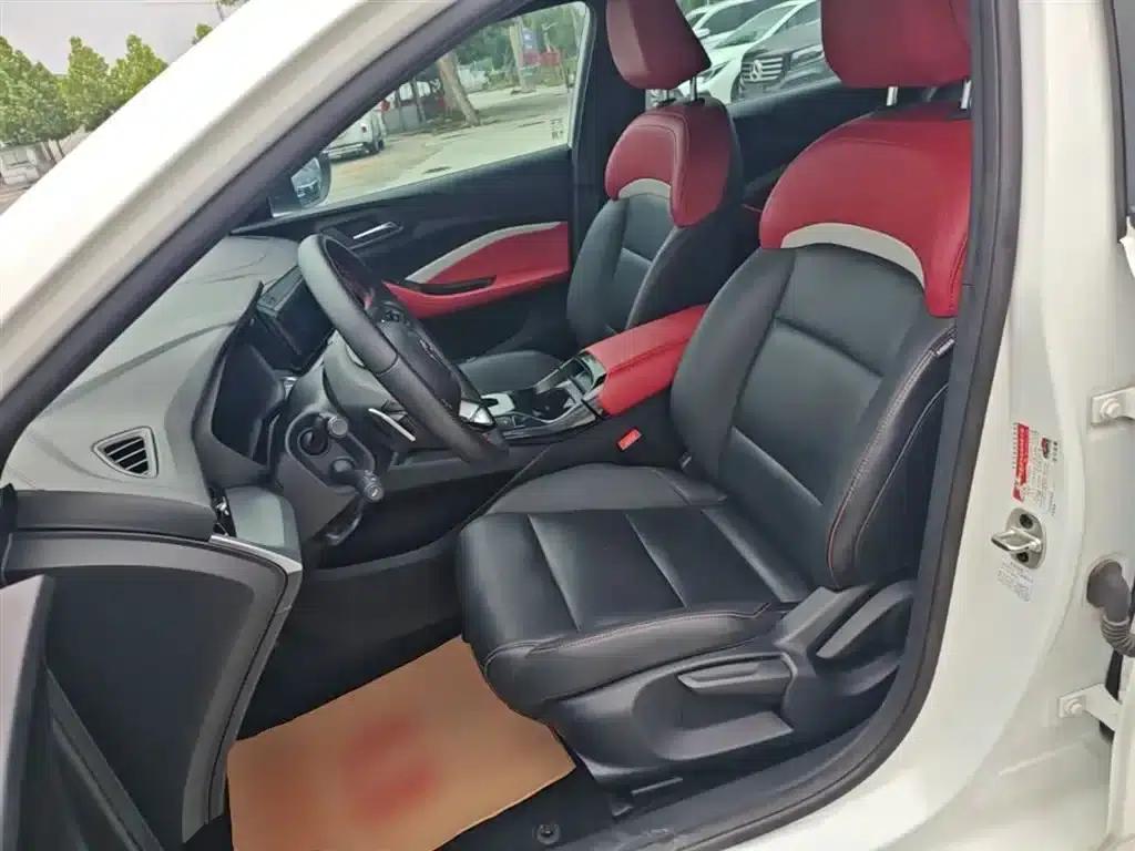 MG5 2022 300TGI DCT Trendy Luxury Edition — миниатюра 15