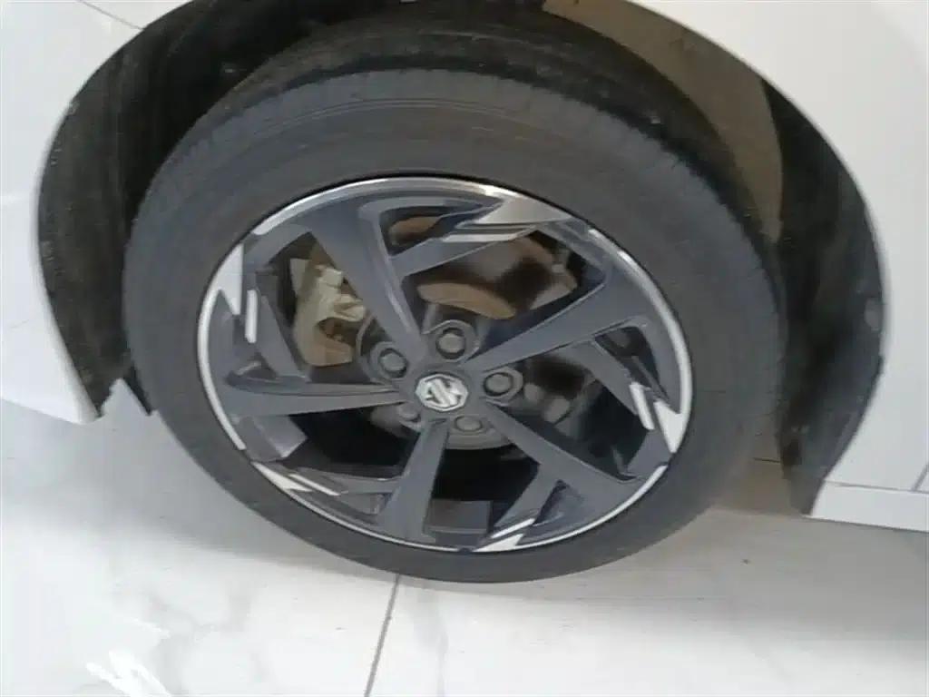MG5 2022 300TGI DCT Trendy Luxury Edition — миниатюра 23
