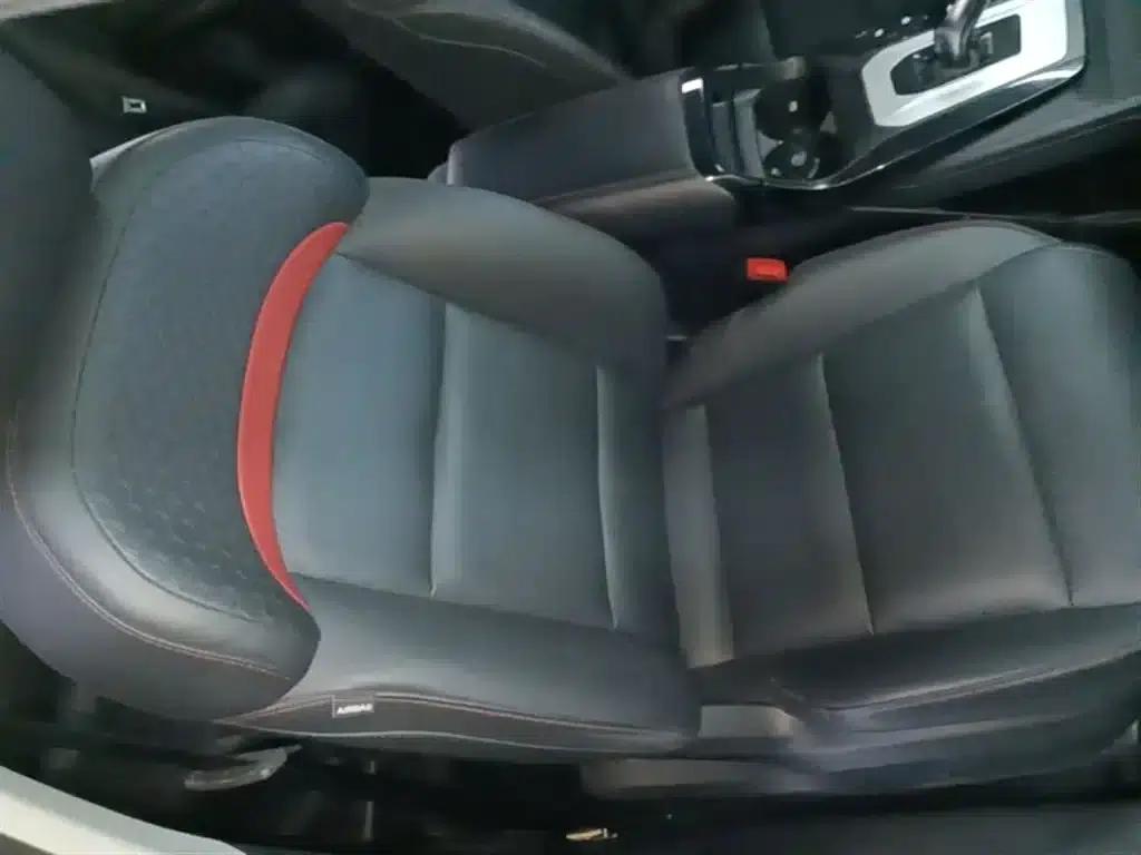 MG5 2022 300TGI DCT Trendy Luxury Edition — миниатюра 25