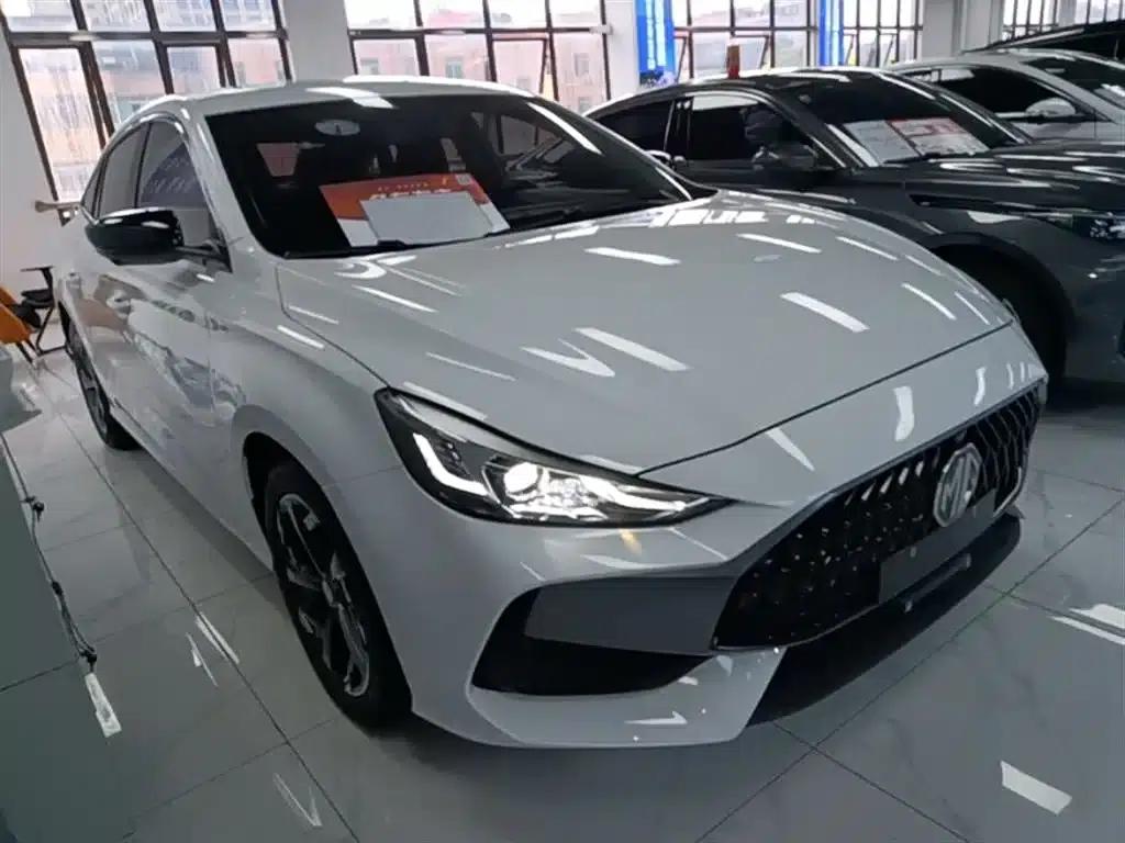 MG5 2022 300TGI DCT Trendy Luxury Edition — миниатюра 4