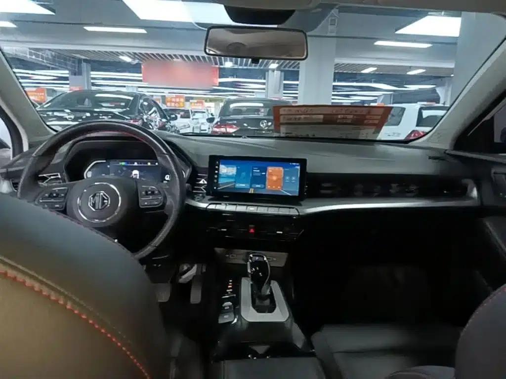 MG5 2022 300TGI DCT Trendy Luxury Edition — миниатюра 10