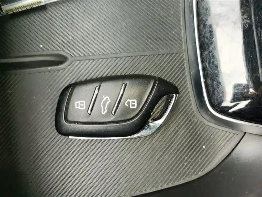 MG5 2025 300TGI Global Flagship Edition — миниатюра 9