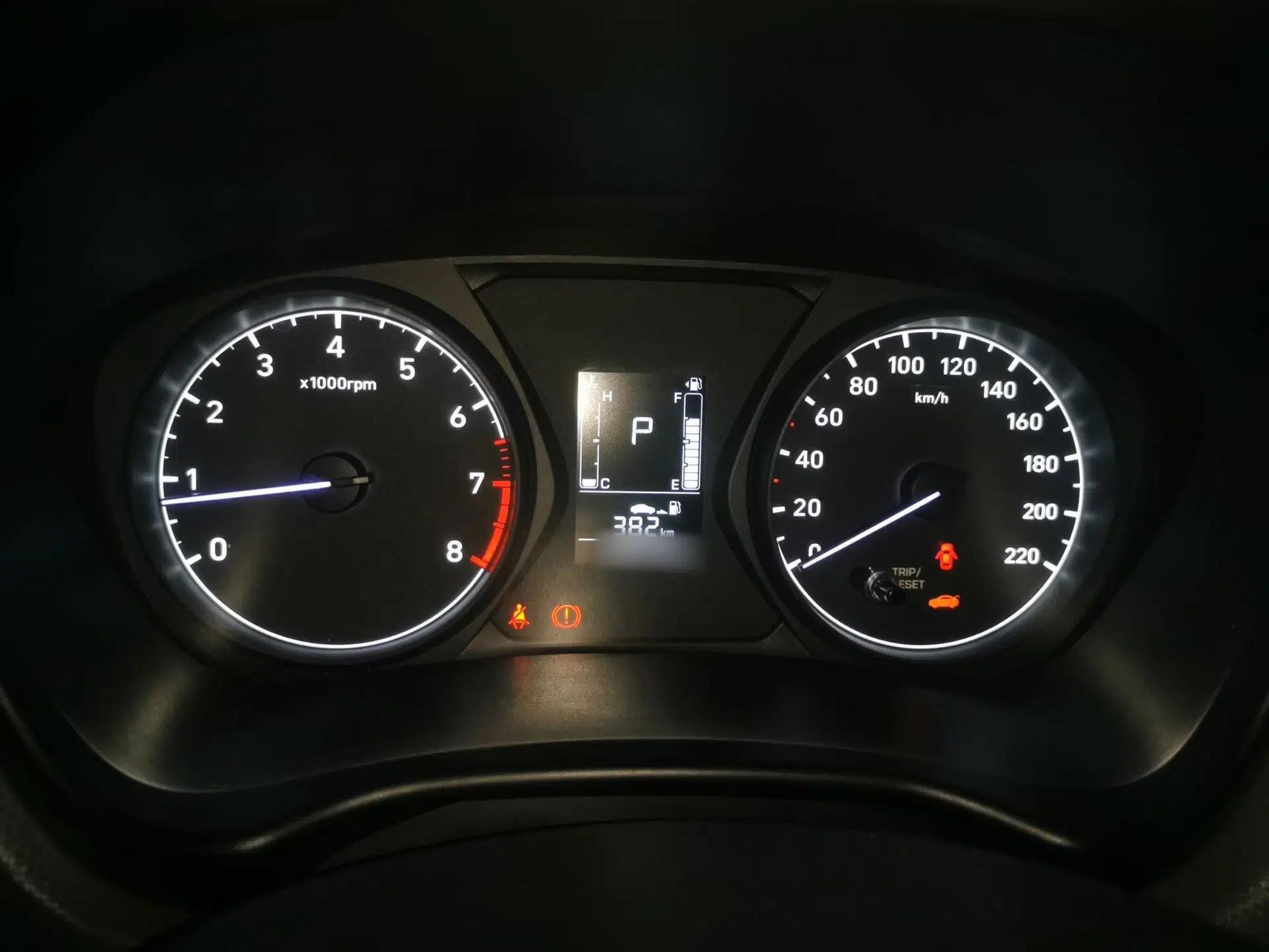 Hyundai Verna (older generation) 2017 1.4L Automatic YueXiang Connected Version China V Standard — миниатюра 10