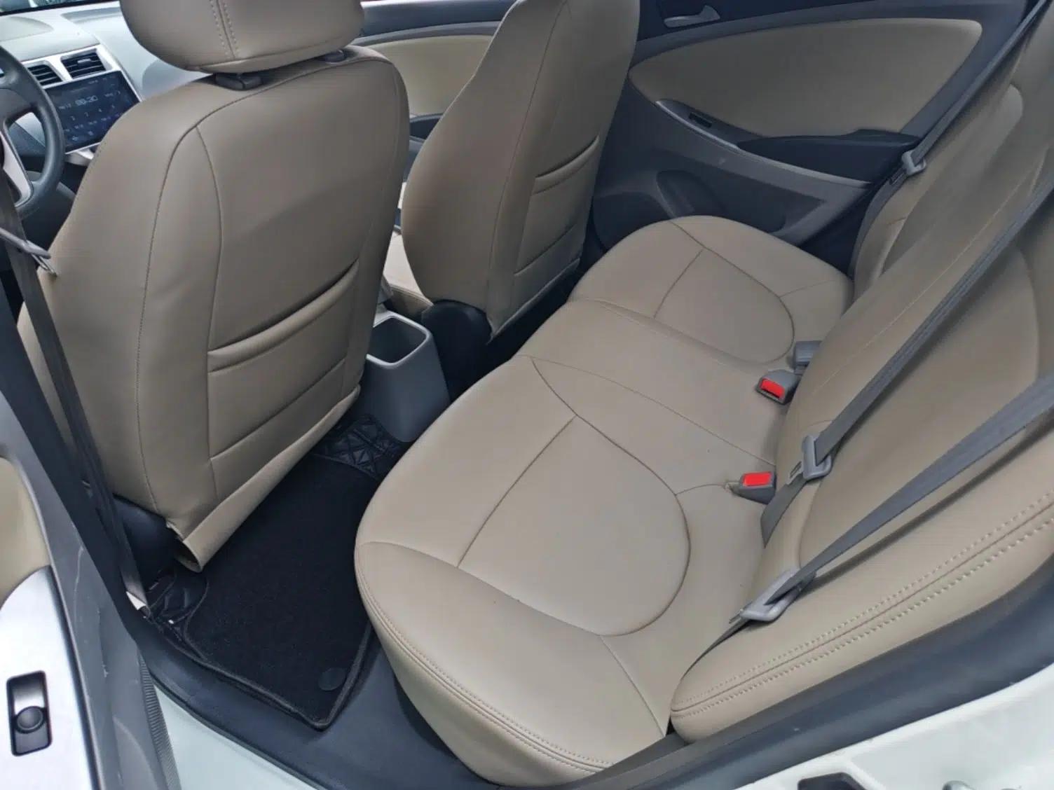 Hyundai Verna (older generation) 2016 1.4L Automatic Smart GLS — миниатюра 19