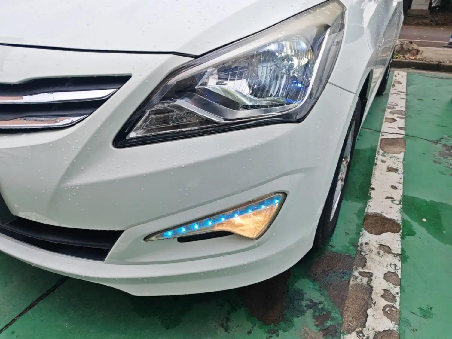 Hyundai Verna (older generation) 2016 1.4L Automatic Smart GLS — миниатюра 5