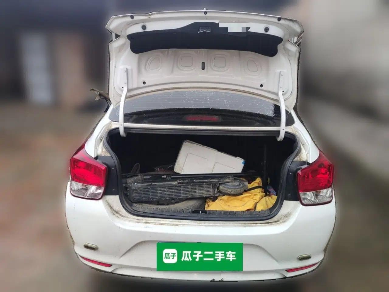 Hyundai Verna (older generation) 2017 1.4L Manual Refreshed Version China VI Standard — миниатюра 20