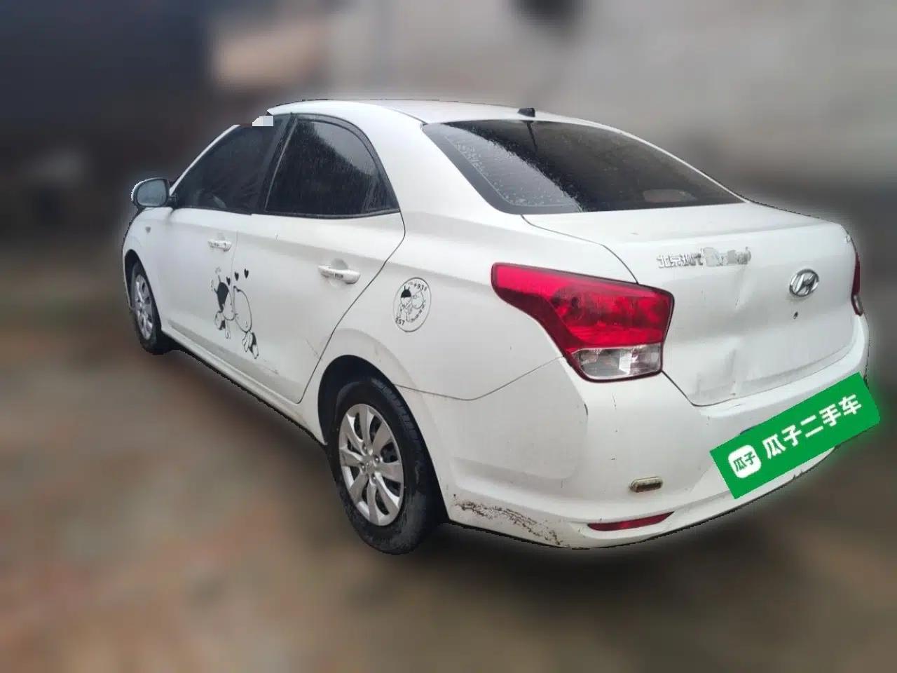 Hyundai Verna (older generation) 2017 1.4L Manual Refreshed Version China VI Standard — миниатюра 4