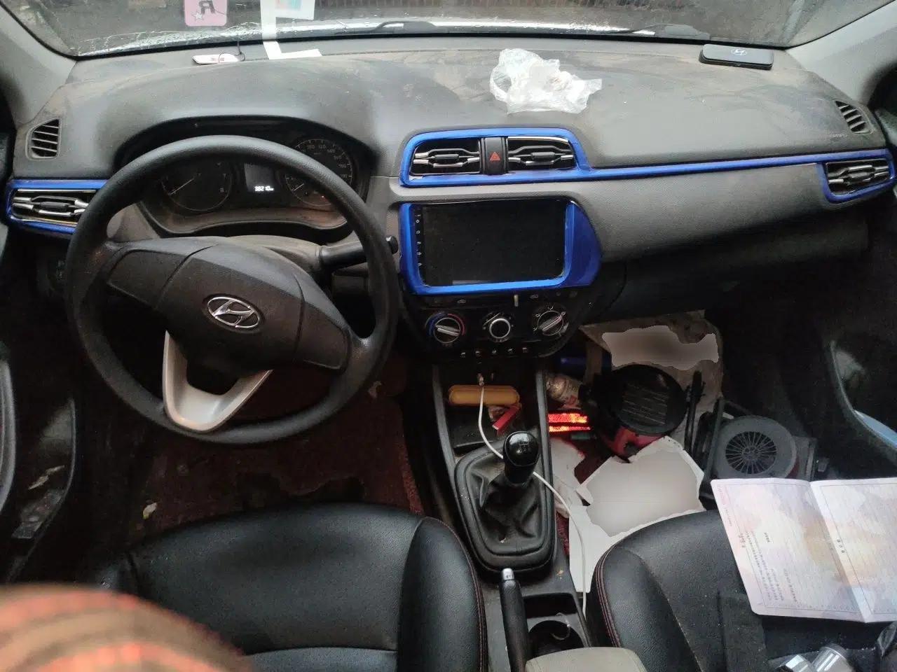 Hyundai Verna (older generation) 2017 1.4L Manual Refreshed Version China VI Standard — миниатюра 10