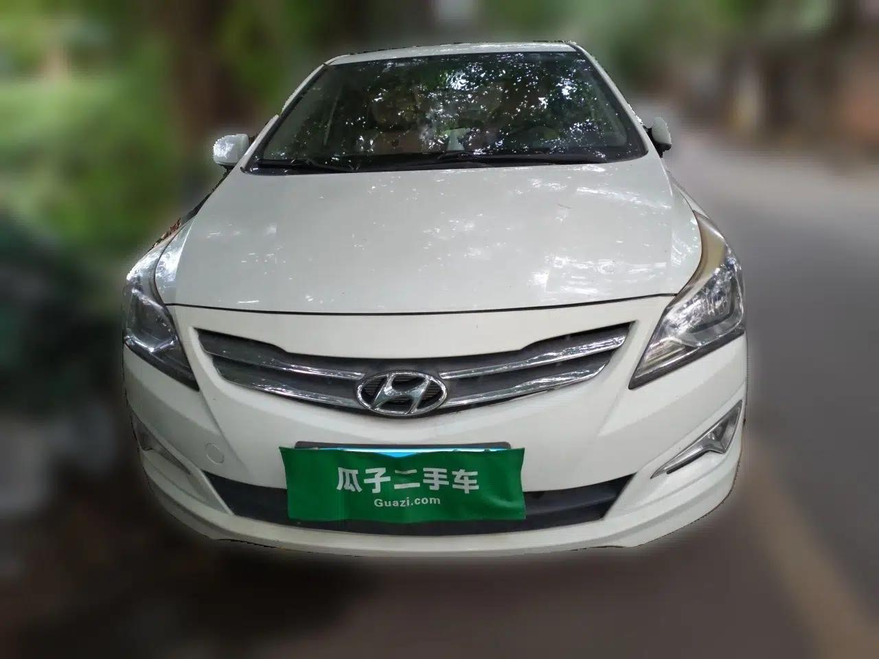 Hyundai Verna (older generation) 2014 1.4L Automatic Smart GLS — миниатюра 2