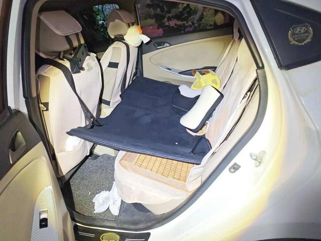 Hyundai Verna (older generation) 2014 1.4L Automatic Smart GLS — миниатюра 18