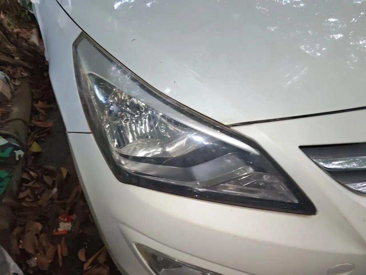 Hyundai Verna (older generation) 2014 1.4L Automatic Smart GLS — миниатюра 7