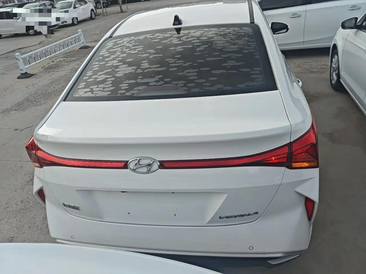 Hyundai Verna (new generation) 2020 1.4L CVT GLS Cool Edition — миниатюра 5