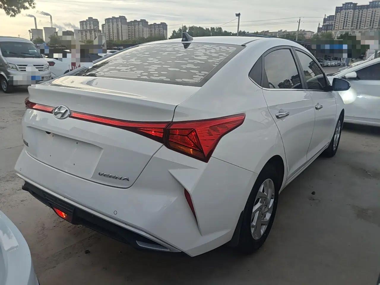 Hyundai Verna (new generation) 2020 1.4L CVT GLS Cool Edition — миниатюра 6