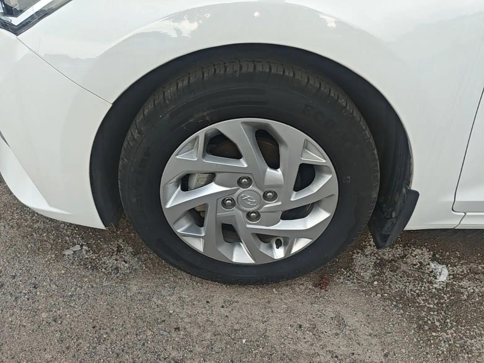 Hyundai Verna (new generation) 2020 1.4L CVT GLS Cool Edition — миниатюра 8