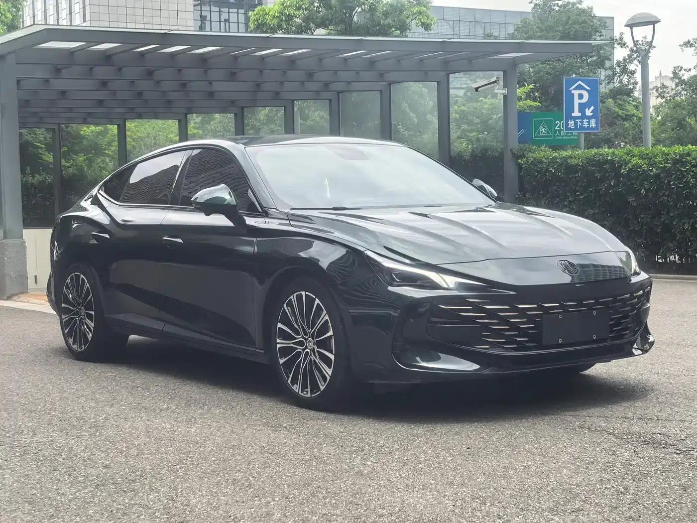 MG7 2023 2.0T Automatic Trophy+ Exhilarating Edition — миниатюра 3