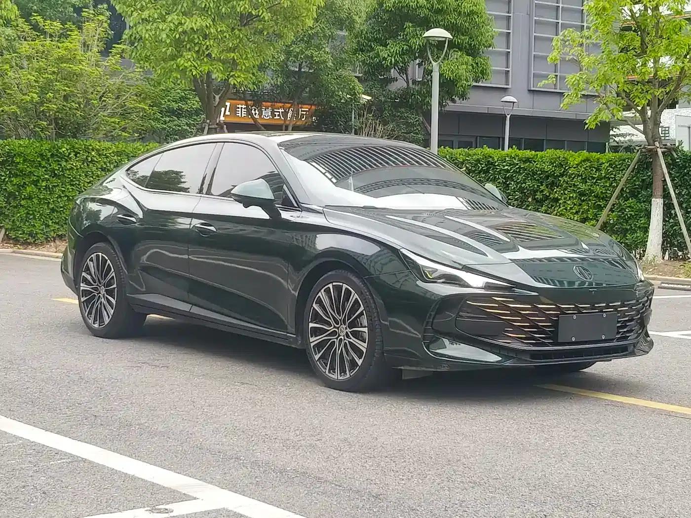 MG7 2023 2.0T Automatic Trophy+ Exhilarating Edition — миниатюра 3