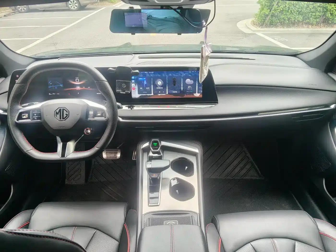 MG7 2023 2.0T Automatic Trophy+ Exhilarating Edition — миниатюра 6