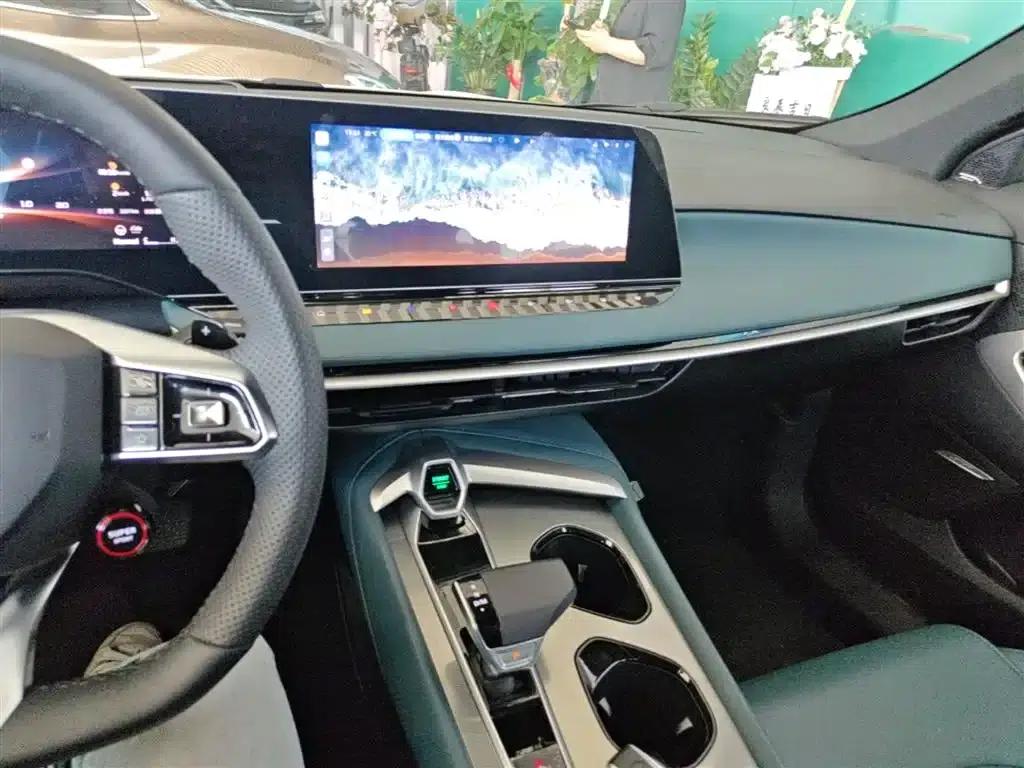 MG7 2025 1.5T 300 DCT Elegant Edition — миниатюра 20