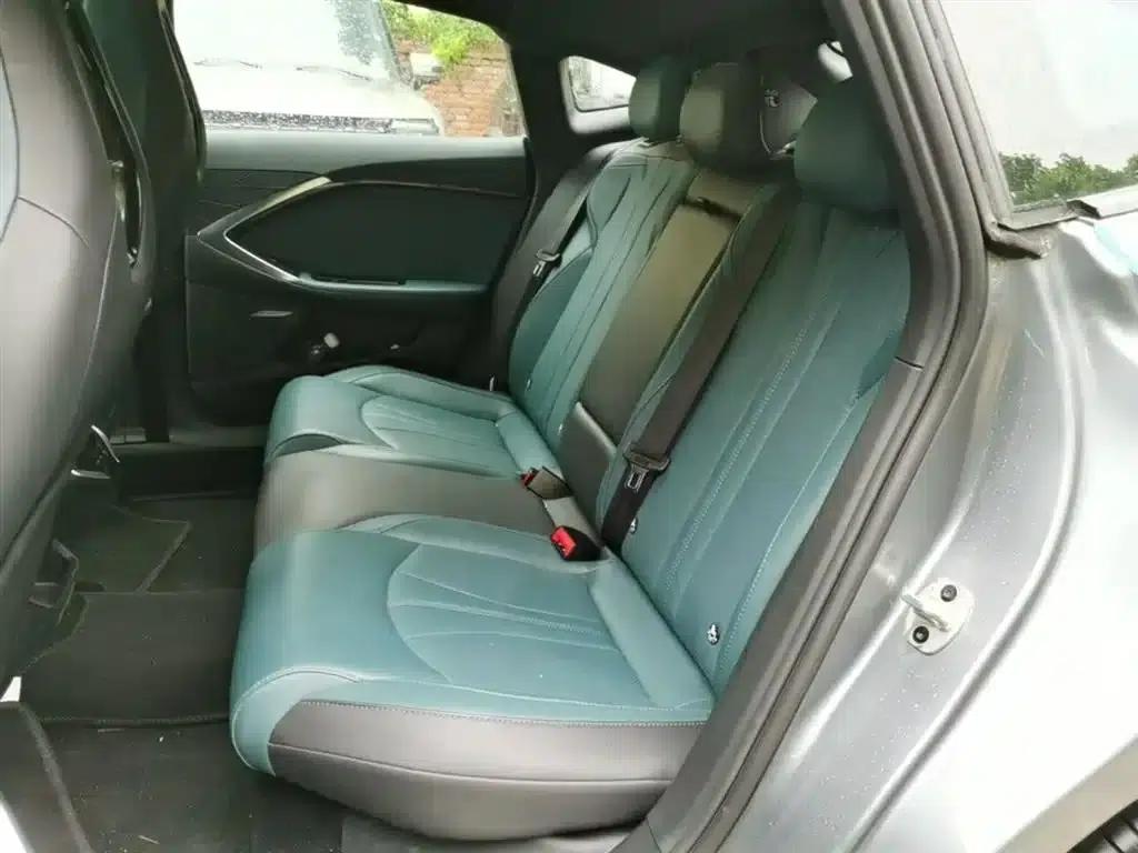 MG7 2023 2.0T Automatic Trophy+ Exhilarating Edition — миниатюра 17