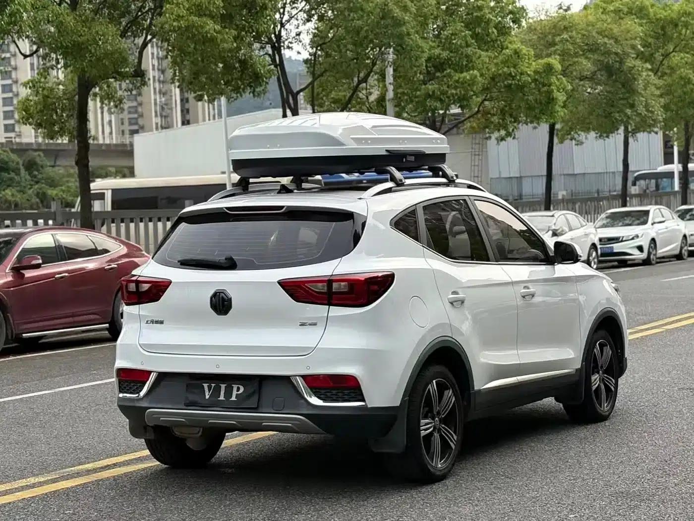 MG ZS 2020: A Global Bestseller with Over a Million Units, 1.5L Manual Transmission, 65-inch Panoramic Sunroof Edition — миниатюра 4