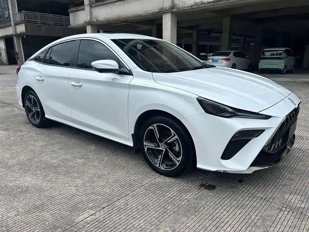 MG5 Scorpio 2022 1.5T Luxury Edition — миниатюра 3