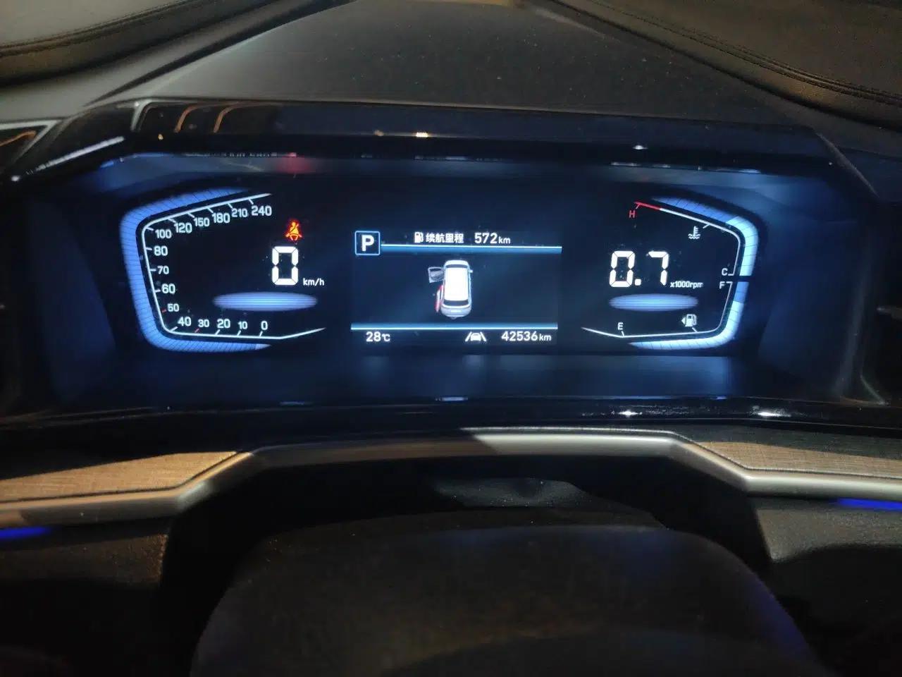 Hyundai Custo 2021 380TGDi Smart Love Flagship Edition TOP Premium — миниатюра 12