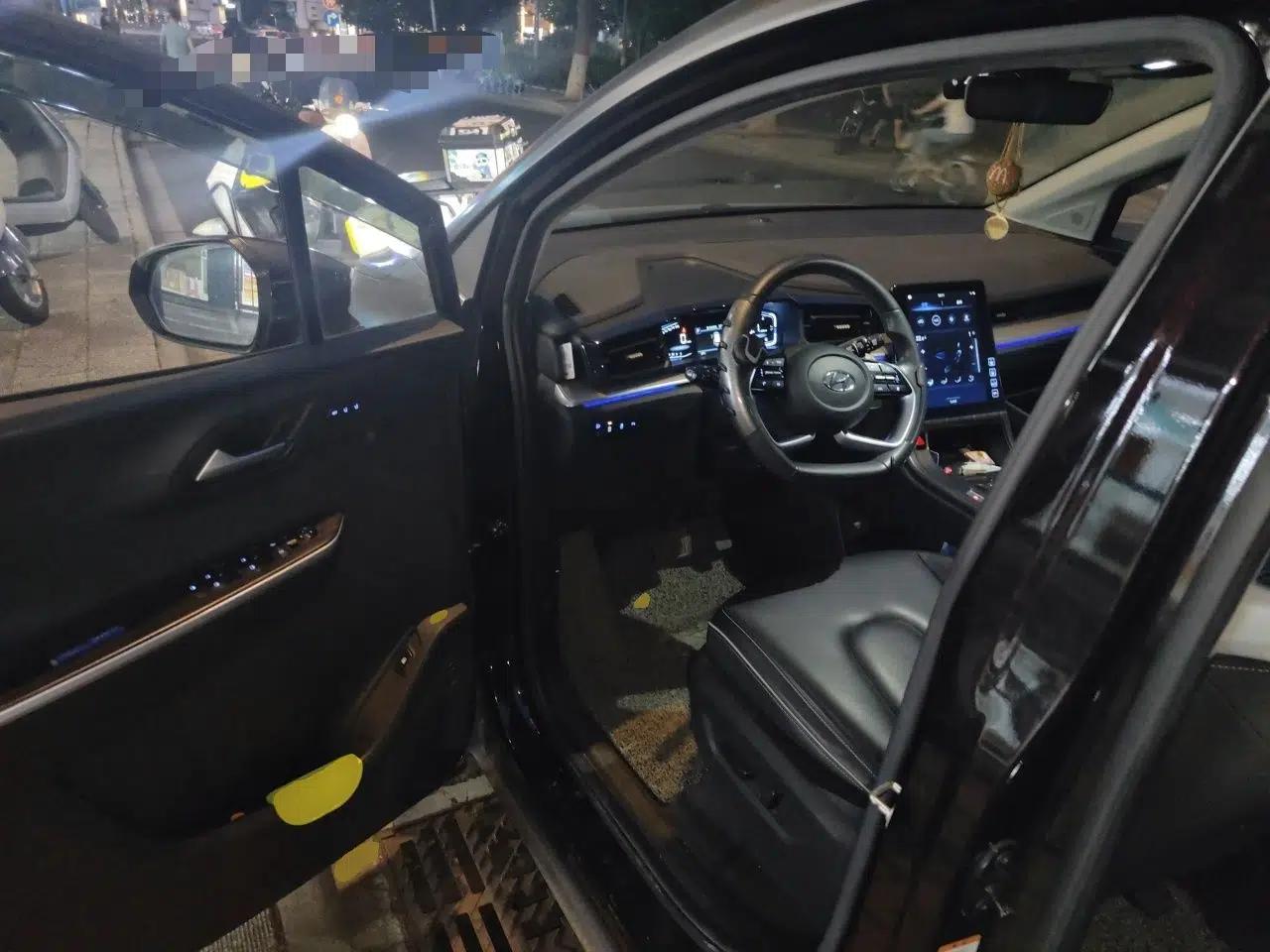 Hyundai Custo 2021 380TGDi Smart Love Flagship Edition TOP Premium — миниатюра 17