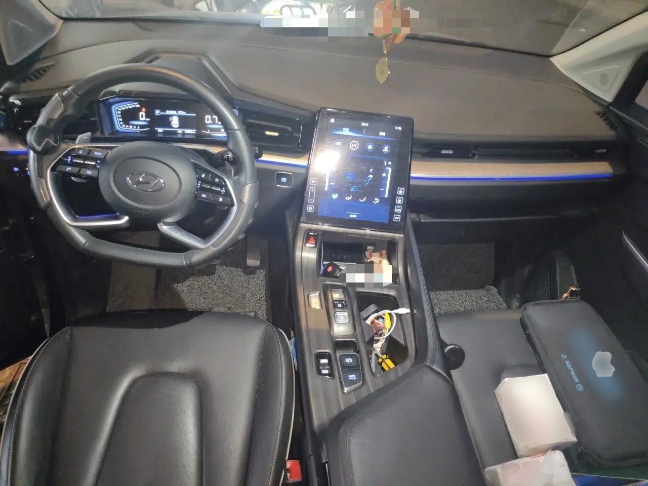 Hyundai Custo 2021 380TGDi Smart Love Flagship Edition TOP Premium — миниатюра 10