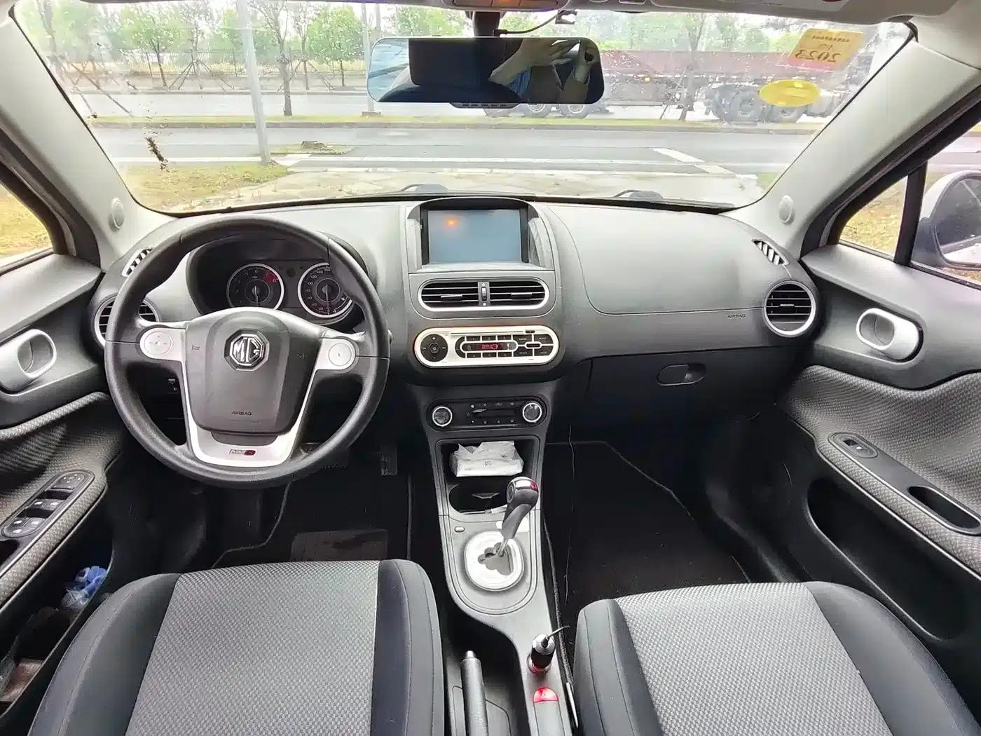 MG3 2014 1.5L AMT Elite Edition — миниатюра 16