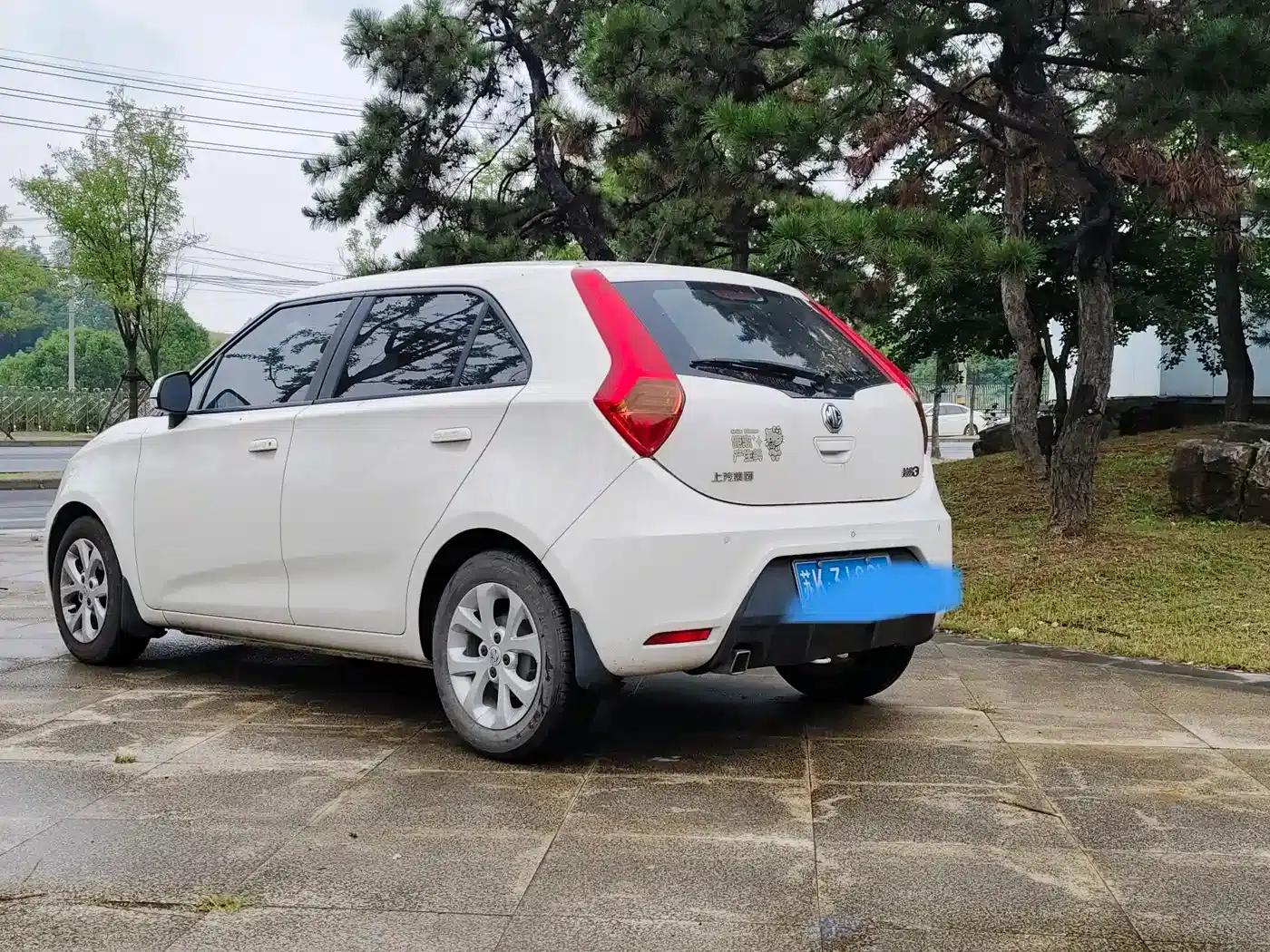 MG3 2014 1.5L AMT Elite Edition — миниатюра 4