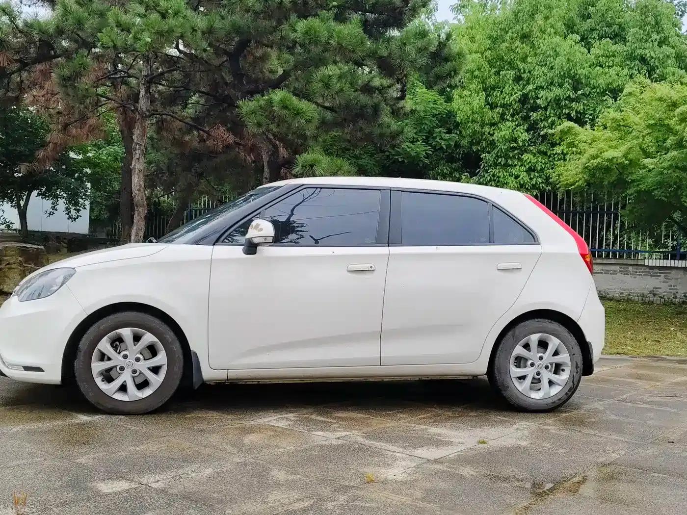 MG3 2014 1.5L AMT Elite Edition — миниатюра 7