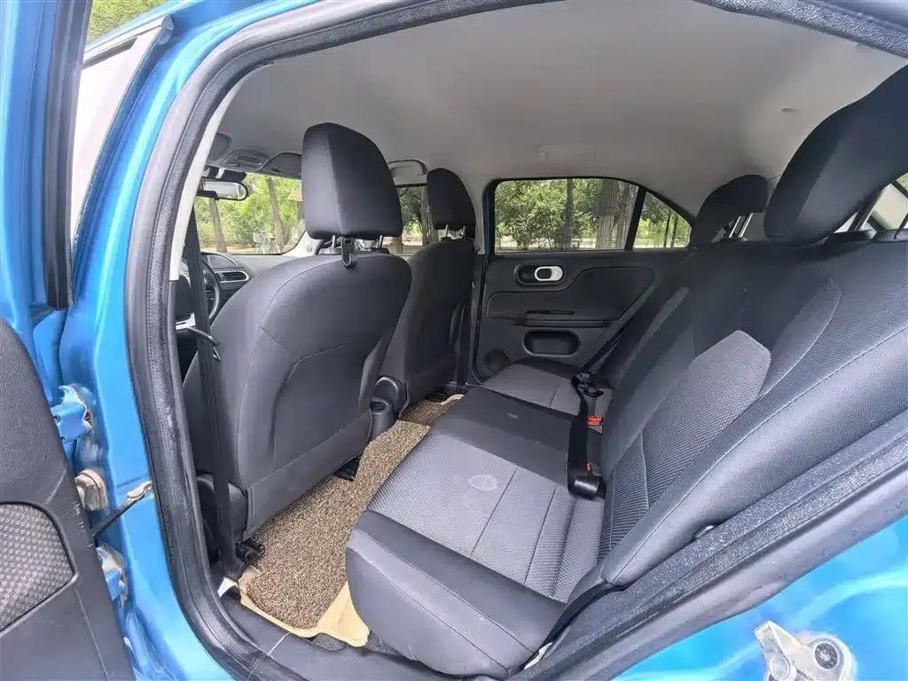 MG3 2013 1.3L AMT Comfort Edition — миниатюра 6