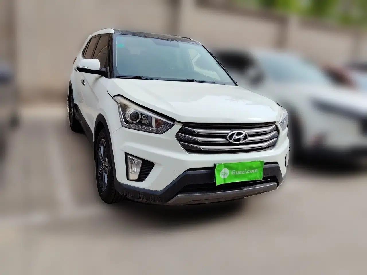 Hyundai ix25 2015 1.6L Automatic Two-Wheel-Drive Deluxe DLX Model — миниатюра 3