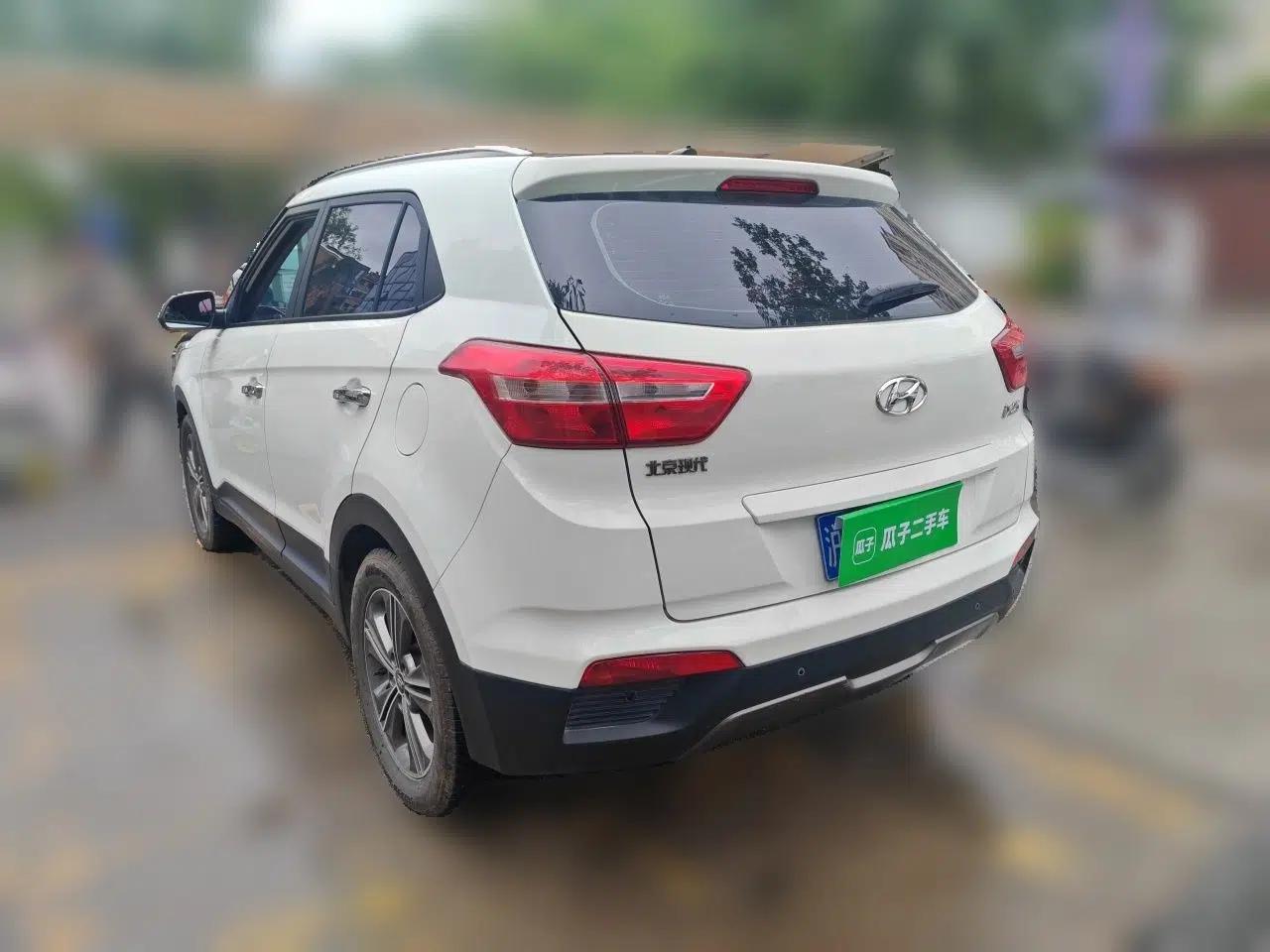 Hyundai ix25 2015 1.6L Automatic Two-Wheel Drive Smart GLS Trim — миниатюра 4
