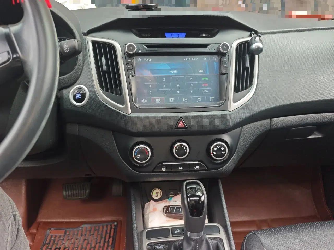 Hyundai ix25 2015 1.6L Automatic Two-Wheel Drive Smart GLS Trim — миниатюра 14