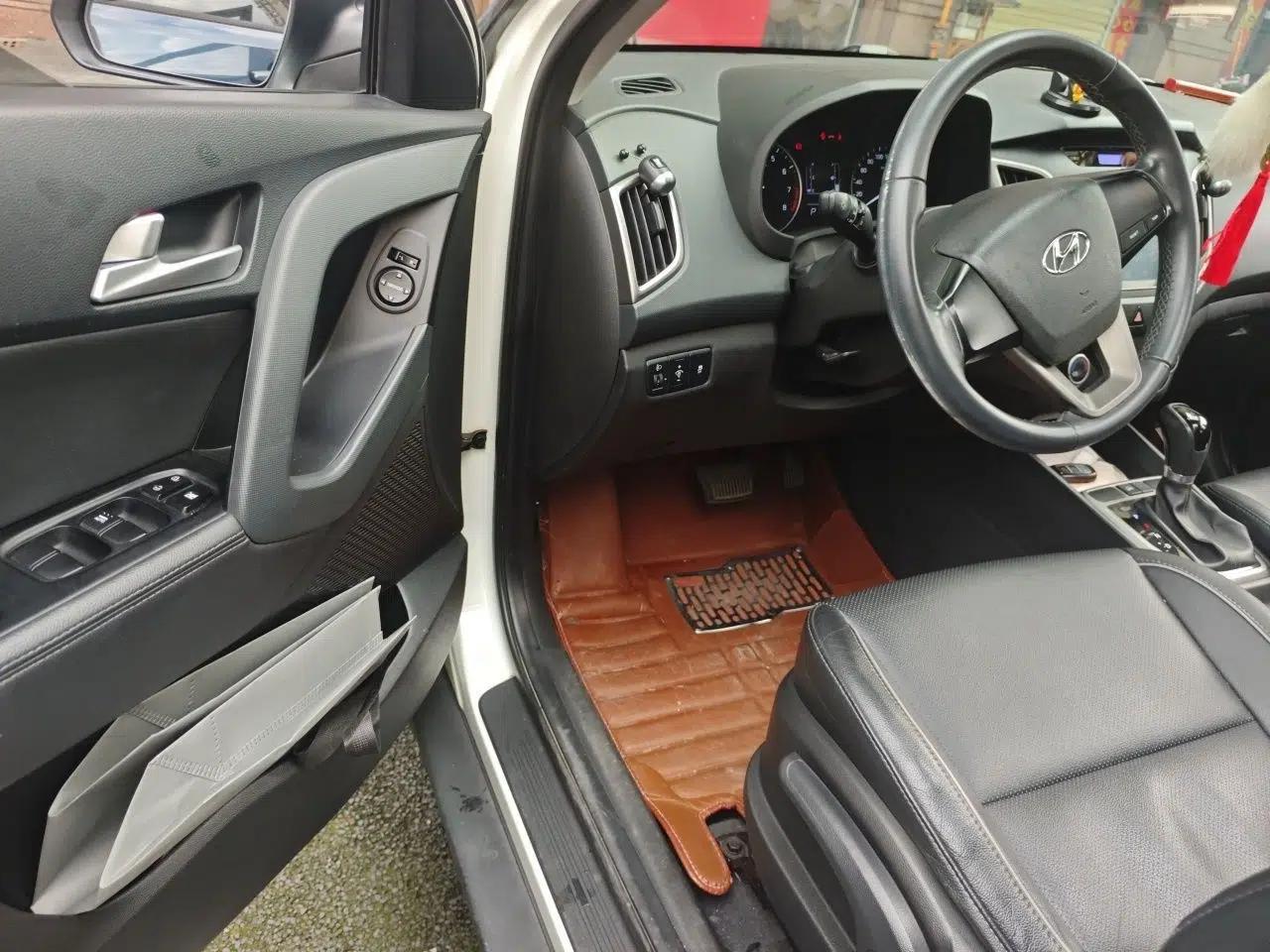 Hyundai ix25 2015 1.6L Automatic Two-Wheel Drive Smart GLS Trim — миниатюра 17