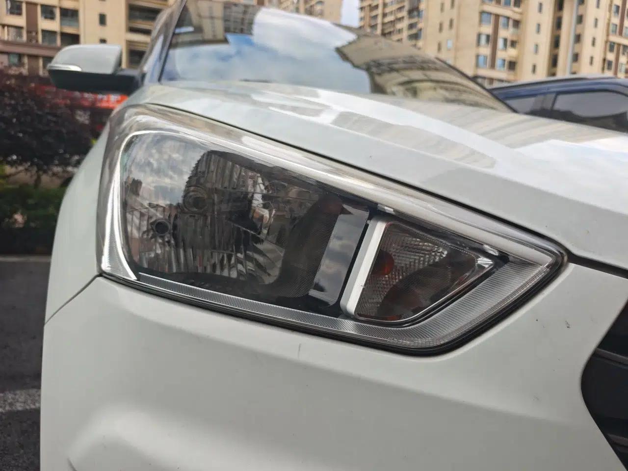 Hyundai ix25 2015 1.6L Automatic Two-Wheel Drive Smart GLS Trim — миниатюра 7