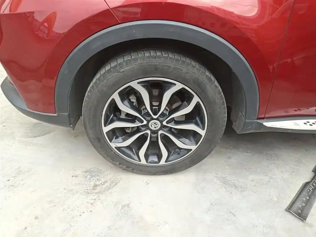 2017 GS 20T Automatic Premium Edition — миниатюра 23