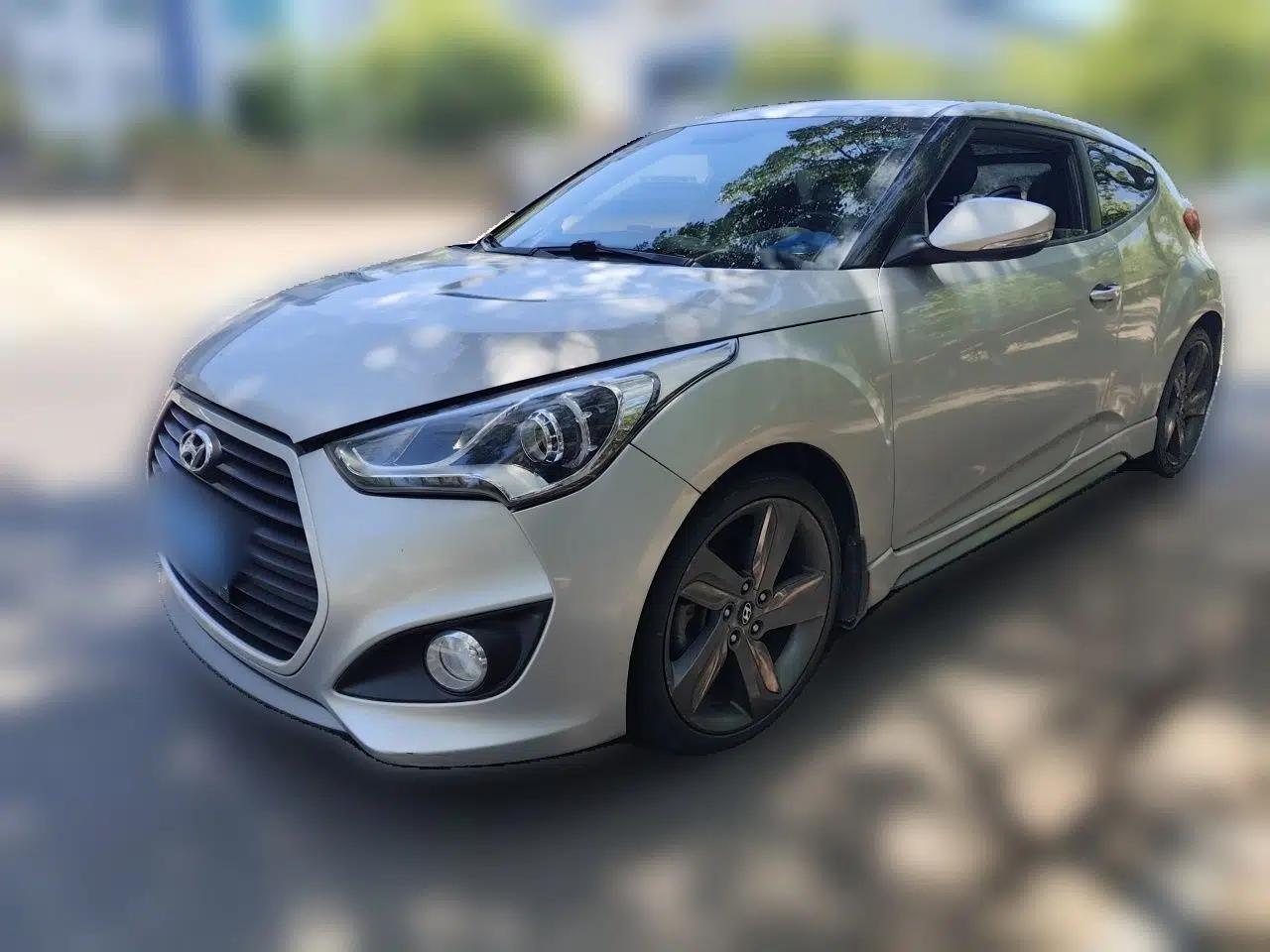 Hyundai Veloster 2011 1.6L Automatic Luxury Edition — миниатюра 1