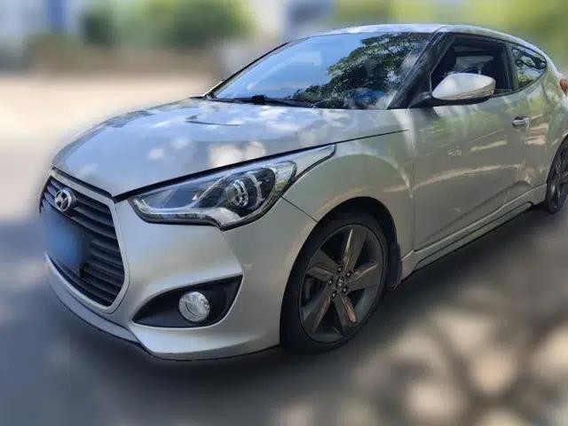 Hyundai Veloster 2011 1.6L Automatic Luxury Edition