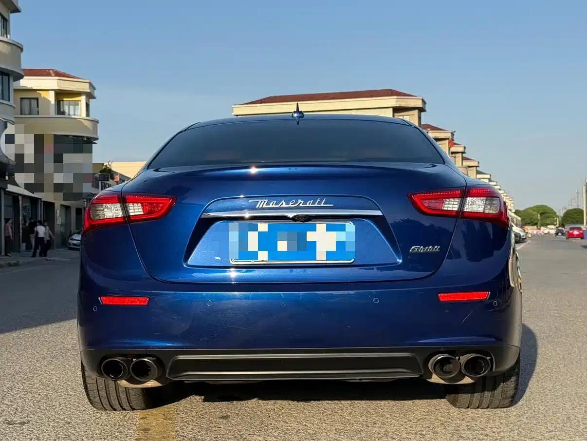 2014 Ghibli 3.0T Standard Edition — миниатюра 24