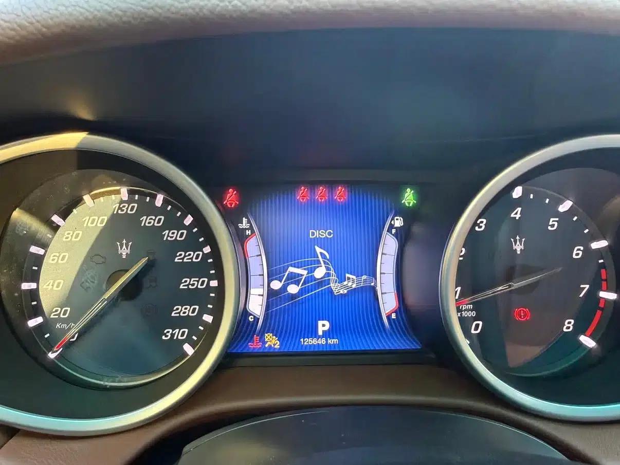 2014 Ghibli 3.0T Standard Edition — миниатюра 7
