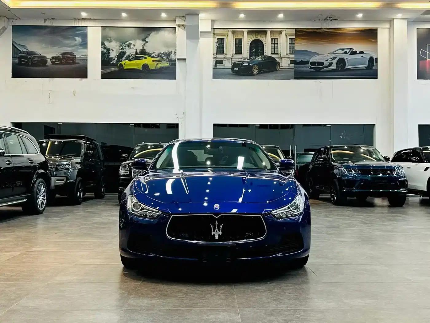 2014 Ghibli 3.0T Standard Edition — миниатюра 2