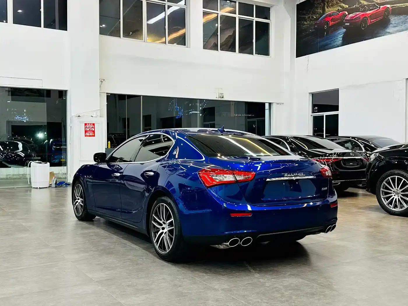 2014 Ghibli 3.0T Standard Edition — миниатюра 5