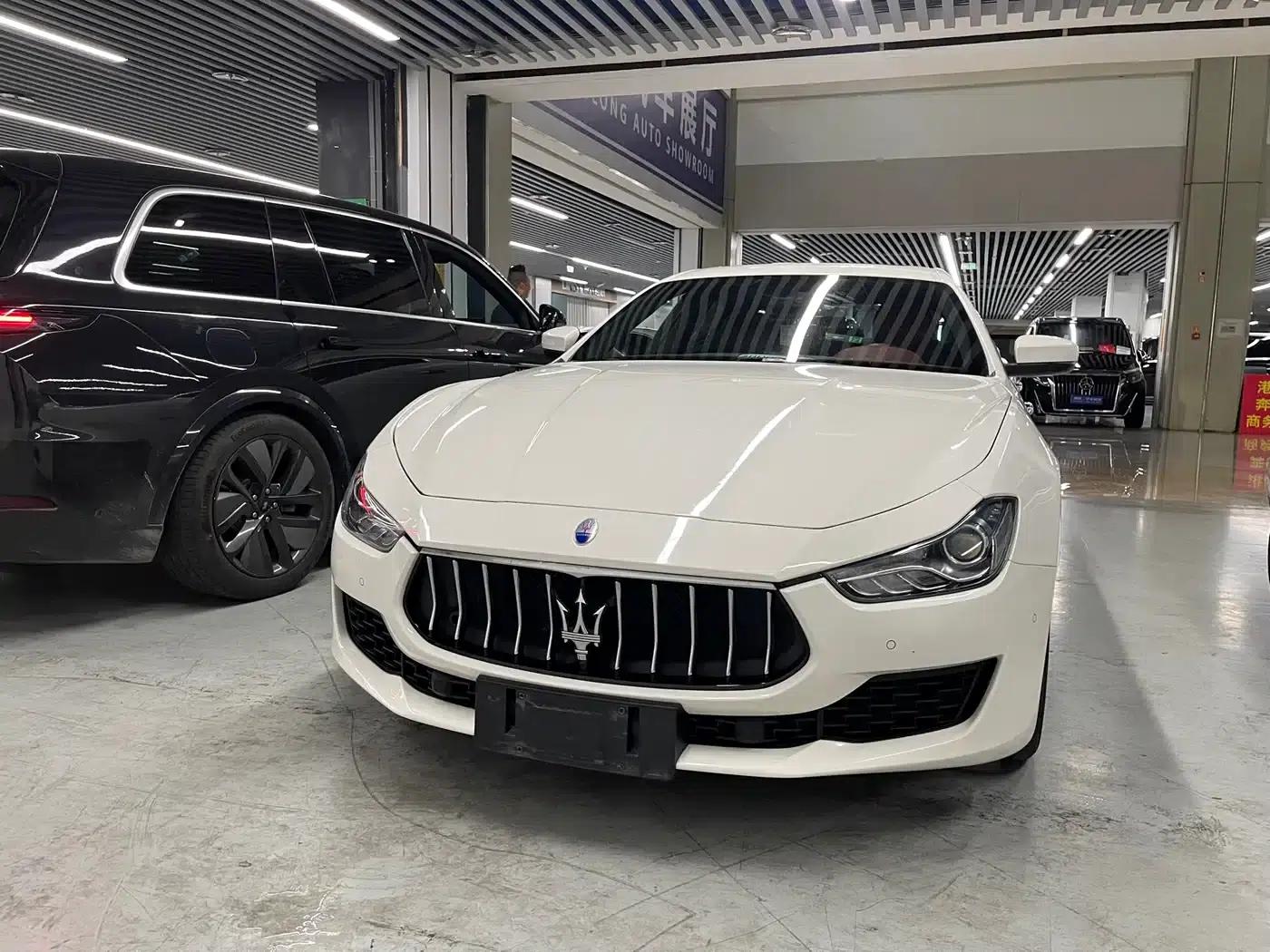 2021 Ghibli 2.0T Edge Edition — миниатюра 2