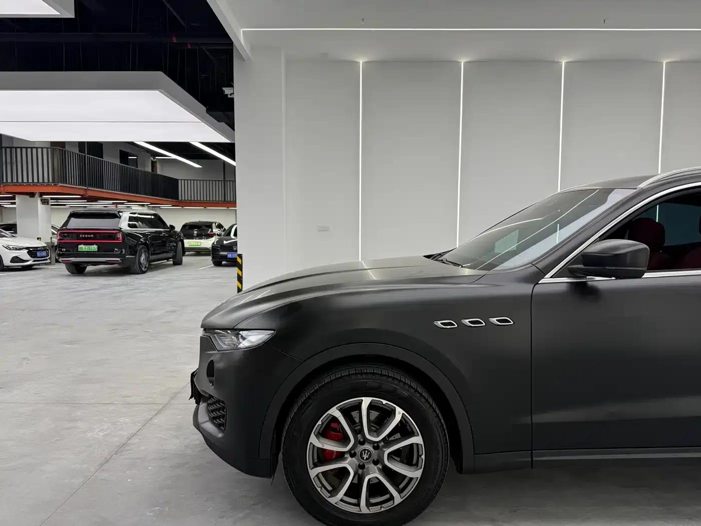 2019 Levante 3.0T Standard Edition (China V Emission Standard) — миниатюра 5