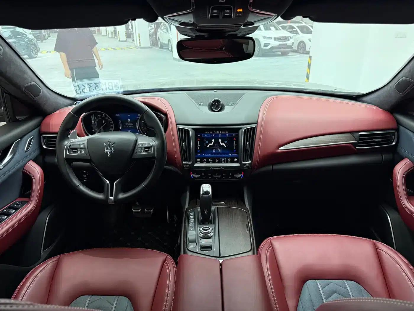2019 Levante 3.0T Luxury Edition (China V Emission Standard) — миниатюра 11