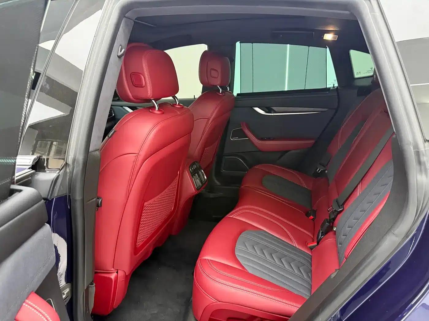 2019 Levante 3.0T Luxury Edition (China V Emission Standard) — миниатюра 12